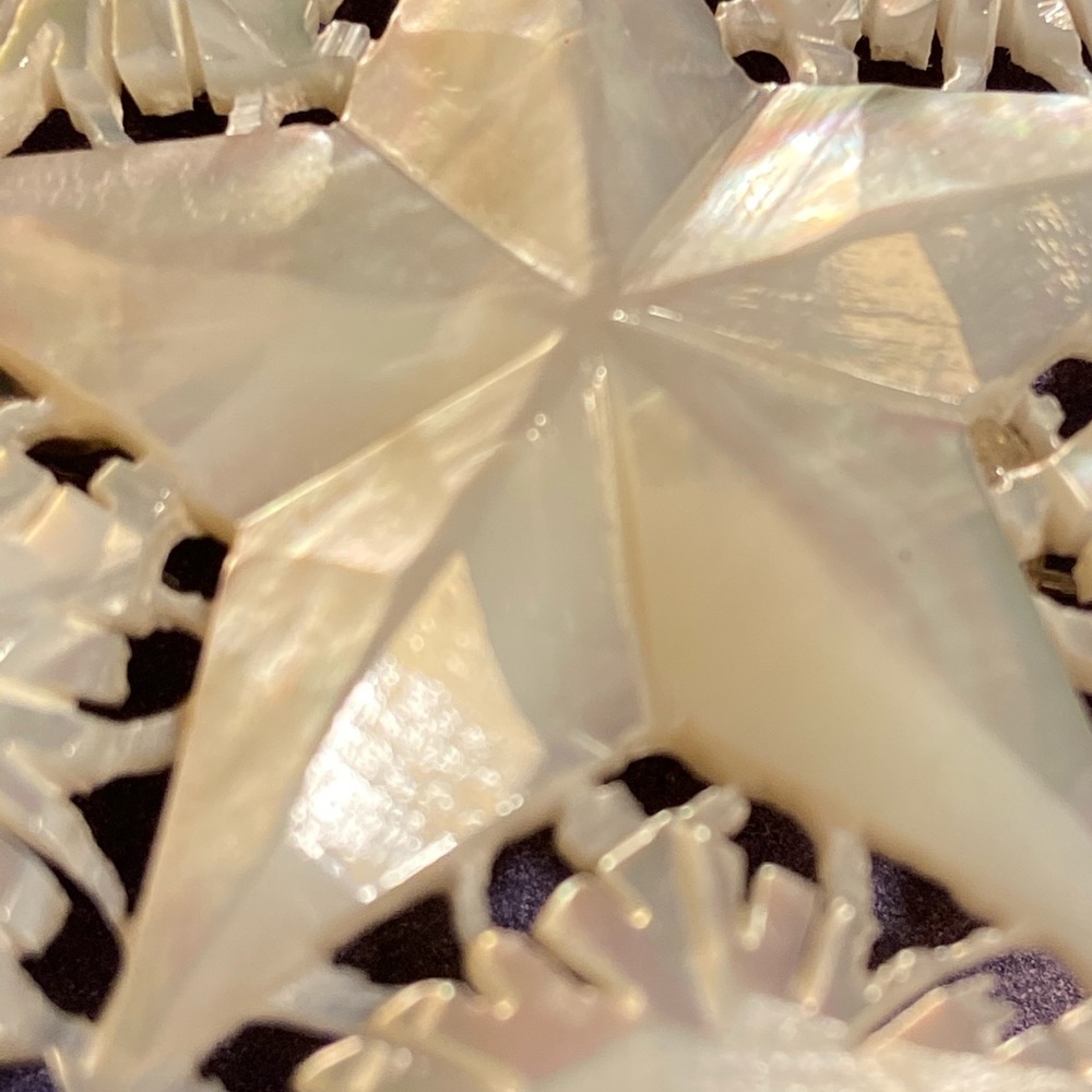 Circular Mother of Pearl Brooch/Pin w/ Carved Star - Picture 2 of 4